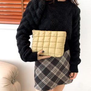 New Casual Retro Clutch Wallet Winter 2023 Retro Fashion Small Square Bag Simple Fashion Trend Clutch Bag – Image 4