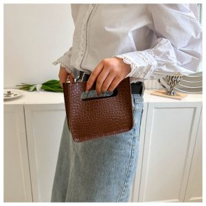 2024 New Niche Design Handheld Solid Color Bag Bag Women's Tide Soft Leather Simple Small Fresh Cute Simple Commuter Bag – Image 5