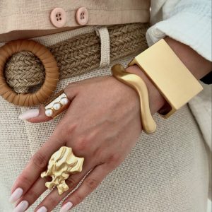 European and American cross-border design sense fashion trend alloy glossy alloy bracelet ins light luxury fashion versatile bracelet – Image 3