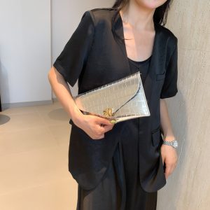 2024 Summer New Casual Handbag Korean Version Simple Foreign Clutch Bag Women's Commuting Texture Small Bag Woman – Image 3
