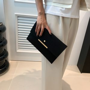 Niche design fashion trend envelope bag 2024 summer new vintage clutch women's bag this year popular clutch – Image 3