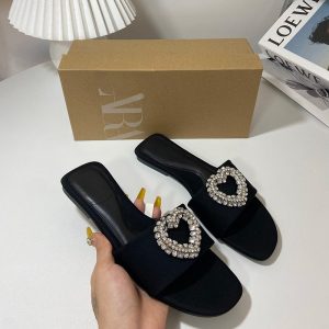 Za New 2024 Summer Rhinestone Open Toe Flat Bottom Wear Sandals Women's Metal Heart Buckle Beach Shoes Women – Image 3