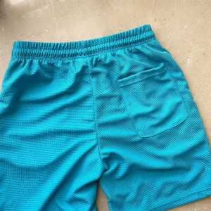 Hong Kong style waffle simple solid color all-match loose casual shorts men's couple beach sports basketball pants five-point pants – Image 6