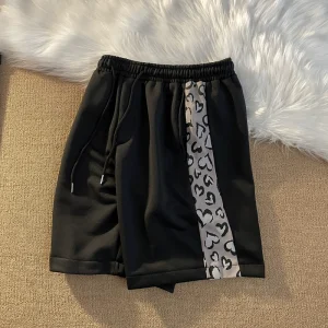 Casual shorts, high street ins, tide retro Hong Kong style patchwork, five-point pants, straight-leg summer pants, trendy five-point pants, men's and women's pants – Image 3
