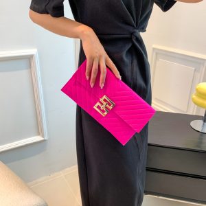 This year's popular bag women's 2024 summer clutch new niche trend clutch bag fashion simple envelope bag – Image 4