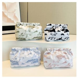 2024 summer new simple retro small square bag trend large capacity commuter bag simple fashion clutch bag women – Image 5