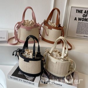 Crossbody, bucket bag, foreign style, small handbag, hand-woven bag, French straw seaside drawstring handbag – Image 4