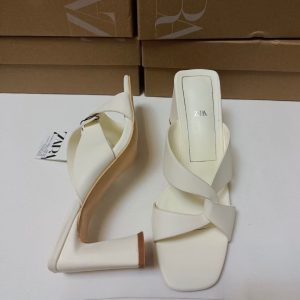 Foreign trade Z family women's shoes 2024 summer new square toe open toe block heel slippers women's wear cross strap high heeled sandals – Image 3