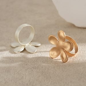 Alloy Rings Heavy Industry Silver Brushed Flower Ring Minimalist Stretch Adjustment Ins Daily Ring Ring – Image 6