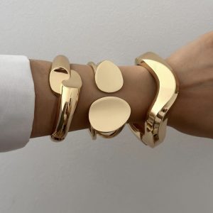 European and American cross-border alloy bracelet ins light luxury fashion versatile bracelet design sense fashion trend alloy glossy – Image 3