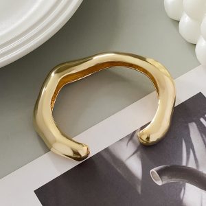European and American cross-border fashion trend design sense spring bracelet female metallic glossy water drop hug bracelet – Image 9