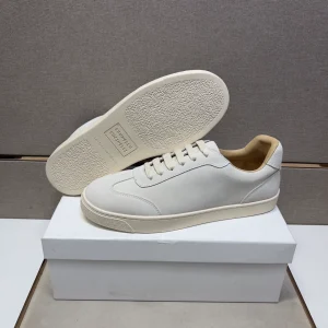 Guangzhou cabinet-level high-end goods ~ European station splicing men's Brunello board shoes low-top shoes solid color breathable BC men's shoes – Image 5