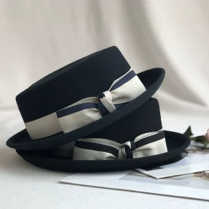 Hats, new women's autumn and winter flat top rolled wool felt hats, hats, top hats, British fashion, versatile, street photography, Japanese and Korean versions
