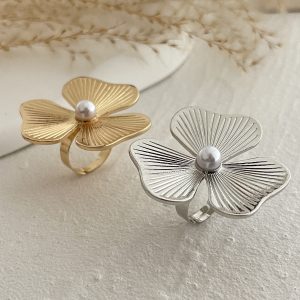 European and American cross-border fashion ins style inlaid imitation pearl flower ring ring simple liquid metal pleated ring – Image 4