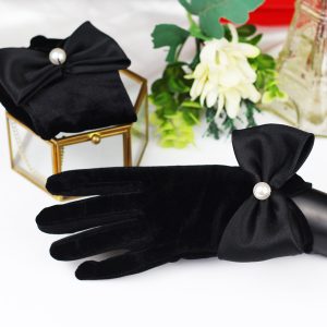 Hepburn style rétro noir velours gants simple robe de mariée studio photo maquillage spectacle photo props WG030 – Image 7