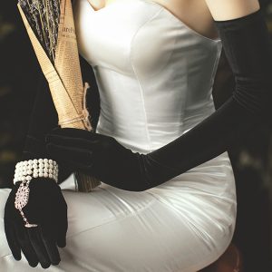 WG011 Nouveau Hepburn Velours Noir Long Satin Mariage Gants Robe Studio Photo Modélisation Photo Show – Image 3