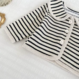 Baby clothes spring and autumn Korean casual striped lapel top, wide-leg pants set, one-year-old baby girl, children's clothing trendy – Image 6