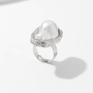 European and American cross-border baroque shaped imitation pearl ring set fashion ins style metal pleated flower ring woman – Image 5