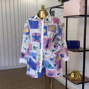 European and American cross-border women's clothing 2025 summer new fashion print cut-out lapels long-sleeved shirt shorts casual suit – Image 3