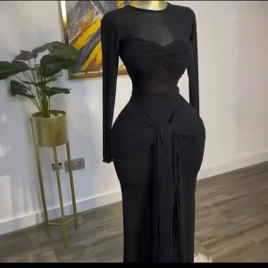 European and American cross-border women's clothing 2025 early spring new solid color long sleeve round neck wrap chest tight temperament long dress – Image 4