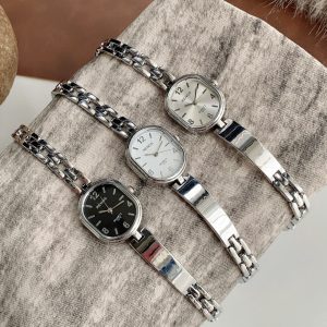 Pre-loved luxury watches, women's half bracelet bracelet watches, vintage gold-tone quartz watches, compact and delicate women's watches – Image 3