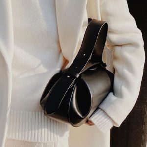 This year's popular bag 2025 crossbody bag casual and versatile three-dimensional ladies armpit small round bag baguette bag hand bag – Image 3