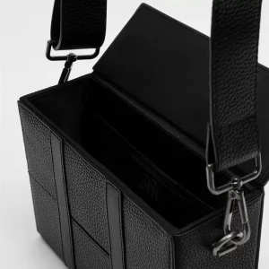 Men's Versatile Small Square Bag, Premium Quality Box Bag, Niche Design One Shoulder Crossbody Bag – Image 6