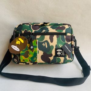 Japan Appendix Magazine New Camouflage Bape Crossbody Shoulder Bag Men's shoulder bag in stock – Image 5