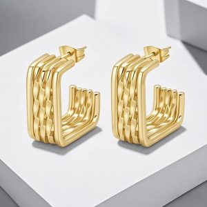 New geometric multi-layer earrings in Europe and the United States, light luxury and fashionable, titanium steel, high-end fashion and versatile jewelry – Image 3