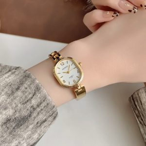 Pre-loved luxury watches, women's half bracelet bracelet watches, vintage gold-tone quartz watches, compact and delicate women's watches – Image 8