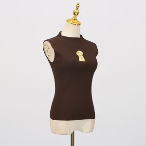 French Simple Top Women's Summer Sense of Luxury 2025 New Temperament Commuter High Neck Metal Decoration Vest T-Shirt Women – Image 4