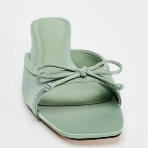 Summer New Arrivals Women's Bow Trim High Heels Square Toe Mules Fashion Temperament One Word Back Empty Sandals – Image 3