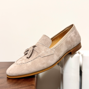 Casual light slip-on shoes men's summer apricot leather shoes British leather tassels penny loafers men's cashmere – Image 3