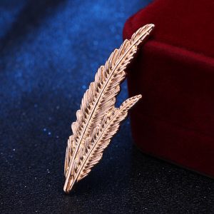 European and American retro feather brooch men's leaf style pin wild trendy women's jacket suit corsage factory direct sales – Image 6