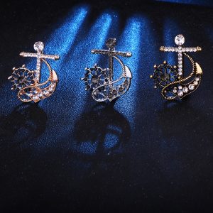 European and American fashion boat anchor rudder brooch men's navy resort style pin suit jacket accessories factory direct sales – Image 3