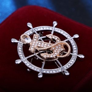 European and American navy style vacation brooch men's full diamond ship rudder anchor pin high-end two-tone corsage jacket accessories – Image 7