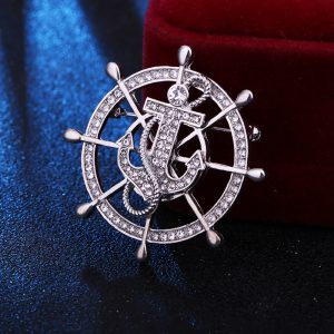 European and American navy style vacation brooch men's full diamond ship rudder anchor pin high-end two-tone corsage jacket accessories – Image 5
