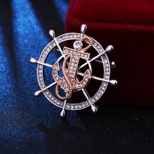 European and American navy style vacation brooch men's full diamond ship rudder anchor pin high-end two-tone corsage jacket accessories – Image 6