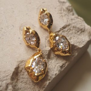 Niche original designer fashion European and American style zircon tassel earrings commuter lava geometric pattern personalized earrings – Image 4