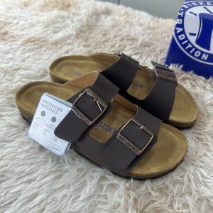 Cross-border leather Boken double-breasted flip-flops with increased thickness, fashionable casual and versatile beach slippers for couples – Image 3