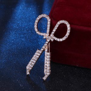 High-end diamond-encrusted barber scissor brooches Exquisite alloy full diamond pins masculine clothing accessories corsages – Image 4