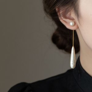 French elegant texture water drop pearl earrings female niche design sense two silver needle stud earrings simple earrings earrings – Image 3