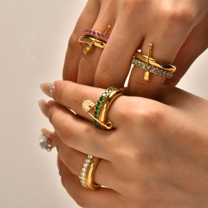 European and American cross-border high-end layered diamond-set gold winding ring unique design – Image 3