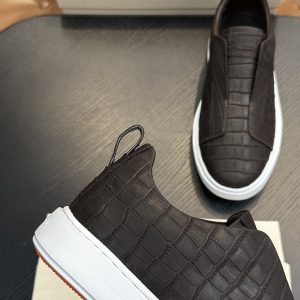 new embossed British style business leather shoes, men's leather shoes, fashion trendy casual sneakers – Image 6