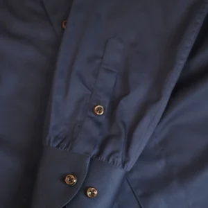 High-end Neapolitan hand-buttoned shirt for business casual men's one-collar concealed button-down long-sleeved shirt – Image 3