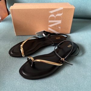ZA2025 Fall New Clip-toe Back Strap Platform Flat Metal Decoration Herringbone Fashion Beach Sandals for Women – Image 3