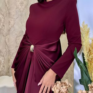 Elegant celebrity-style dress women's autumn new slim slimming splicing pleated metal buckle hip skirt – Image 4