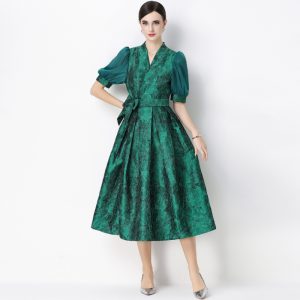 French outfit women's dress 2026 summer waist V-neck short sleeve elegant jacquard long skirt celebrity dress skirt – Image 3