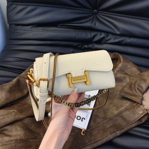 Korean version of women's bag niche fashion chain shoulder armpit bag new high-end retro versatile crossbody small square bag – Image 4