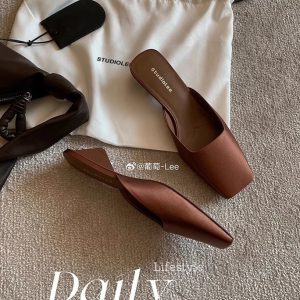 Sheepskin version ~ grape mom with the same French square toe shallow satin triangle heel mule sandals women's summer half slippers – Image 3